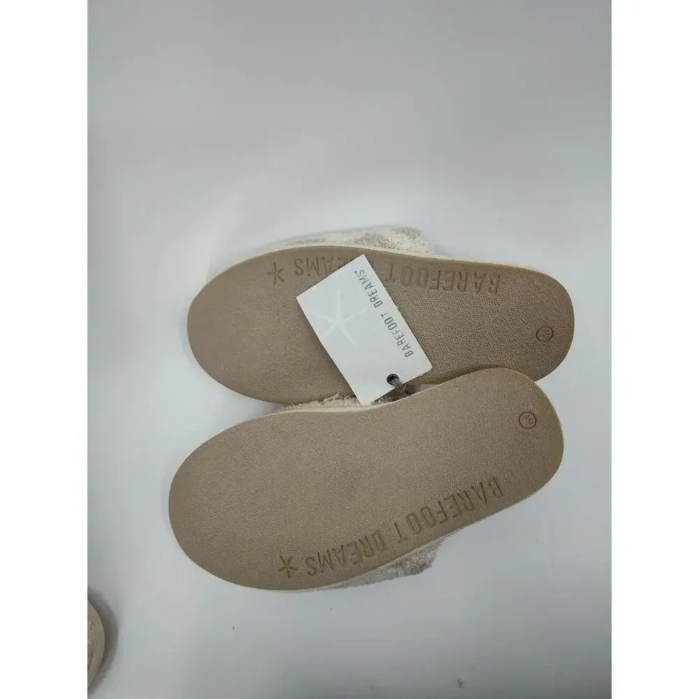 Barefoot Dreams NWT CozyChic Youth Barefoot in the Wild Slipper Sz Youth Medium